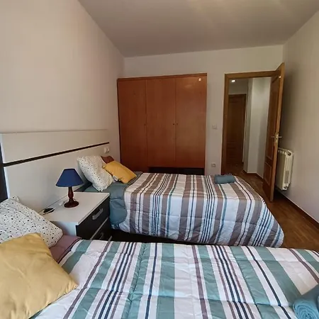 Apt. Descenso Del Sella, Apartment Arriondas